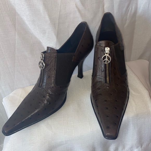 NWOB Donald J Pliner Leather Brown Ankle Boots - Picture 9 of 9